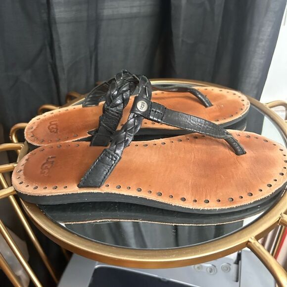 UGG Bria Braided Sandals - Picture 3 of 4